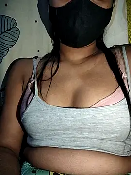 Re-ha's Live XXX Chat