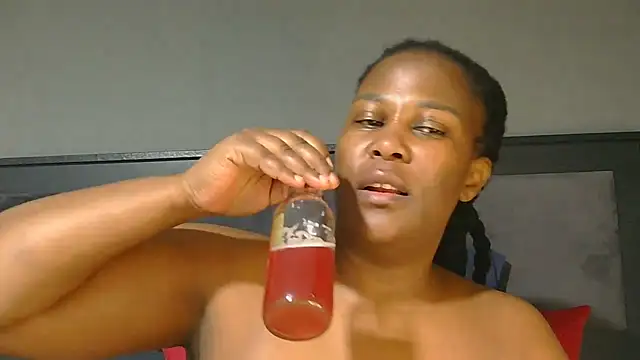 Sexycandyxxx XXX чат на живо