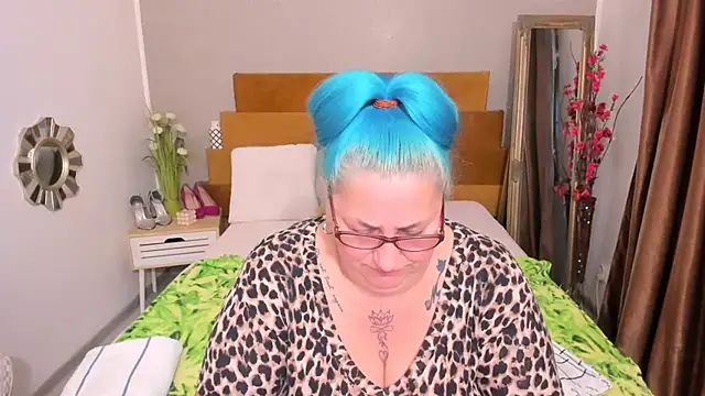Chat +18 de Sugarmommy_69X ao vivo