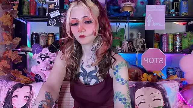 _Devill_Baby live XXX chat