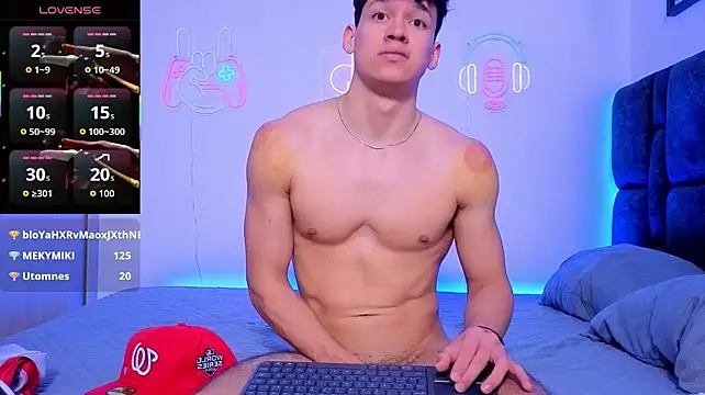 Luke_Muscle: απευθείας συνομιλία ΧΧΧ