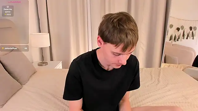 Kyle_Barry 现场XXX聊天