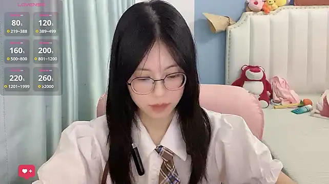 XXX chat uživo modela Luna-666