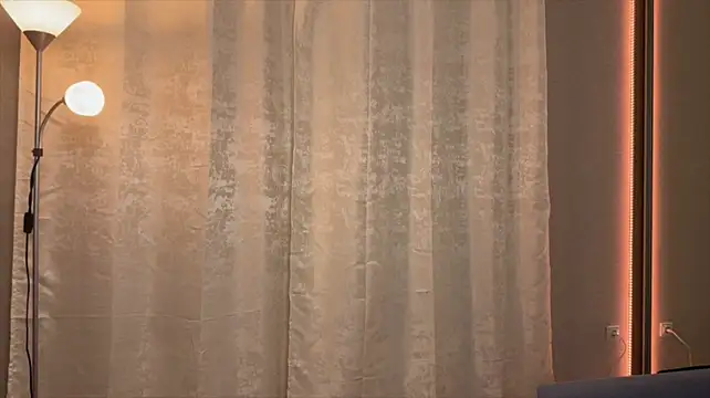 Živý XXX chat pestiyilinet