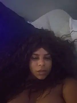 Chat +18 de Naughtymodesty24 ao vivo