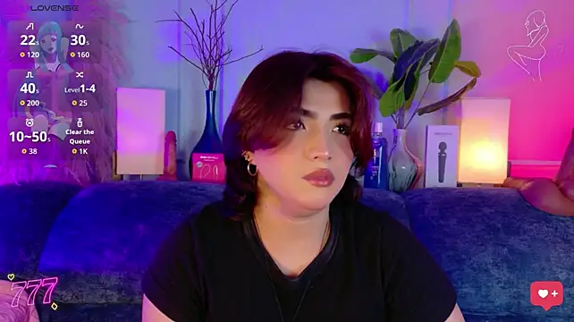 XXX chat uživo modela Creamy_Angelo