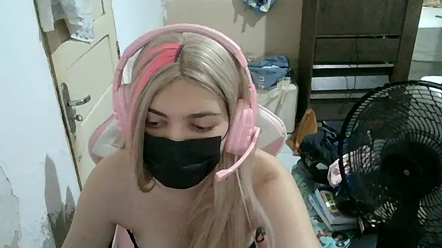 แชท XXX สดของ Angel_Ristoww