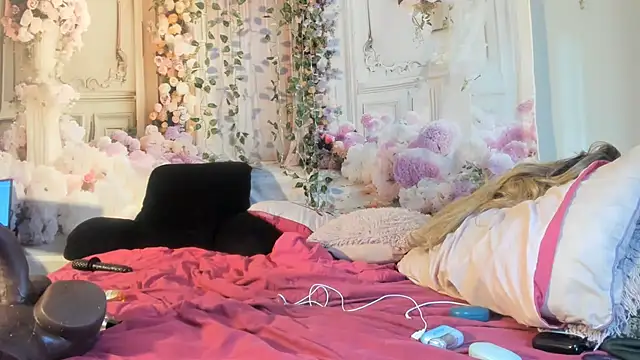 JazminSteele XXX чат на живо