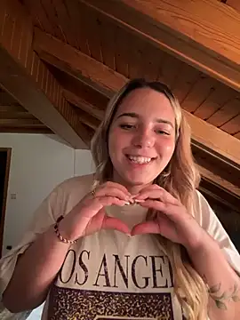 Naomi-Klein Chat XXX in diretta