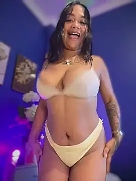 LeahRenner's Live XXX Chat