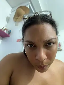 IAvaNa Live XXX-Chat