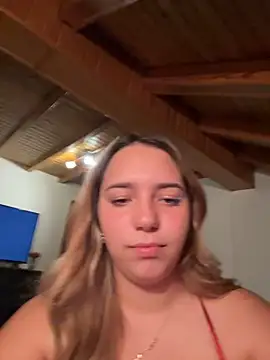 Naomi-Klein's Live XXX Chat