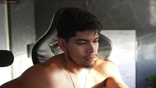 XXX chat uživo modela David_capizzi_