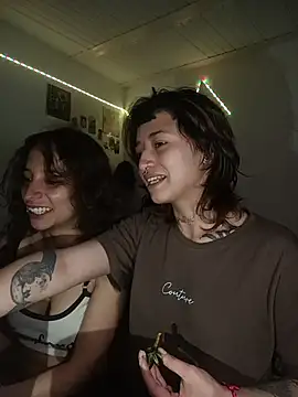 AlexxaAndRileyy live XXX chat