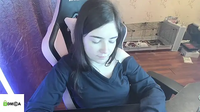 Crazy_forest_fairy's Live XXX Chat