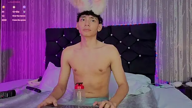 Chat XXX en directo de Daviid_laidd