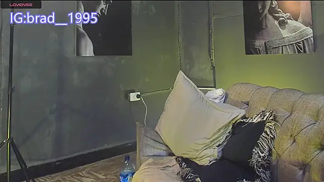 Chat XXX Live bradley_smith