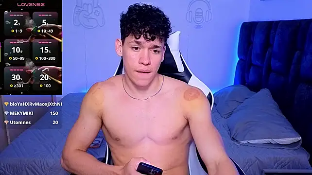 Luke_Muscle XXX чат на живо
