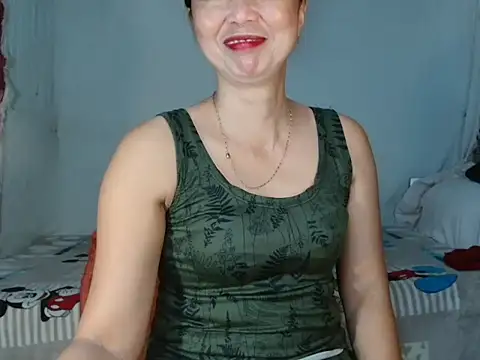 HelenaM 现场XXX聊天