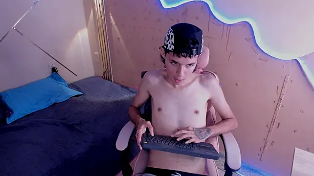 Rick_x_ live XXX chat