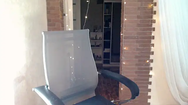 ms_kelarini Chat XXX in diretta