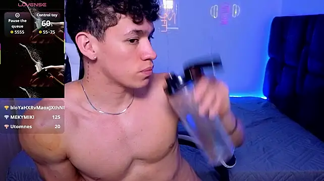 Luke_Muscle 现场XXX聊天