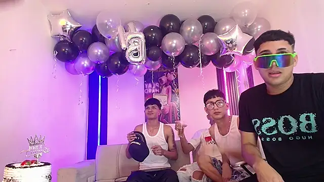 GoldenDuoheatのライブXXXチャット