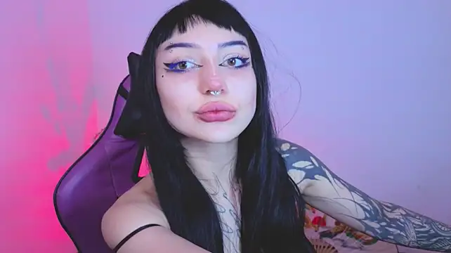catipetite Live XXX-Chat
