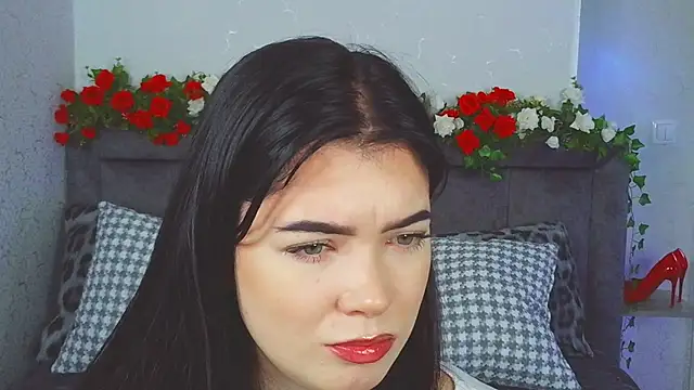 Chat XXX en directo de MelissaMay__