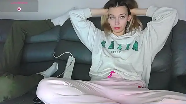 Chat +18 de BlueandJen ao vivo