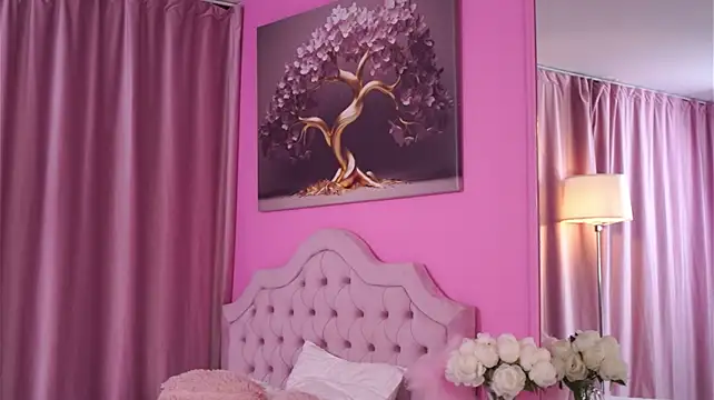 LaraBrynn Chat XXX live