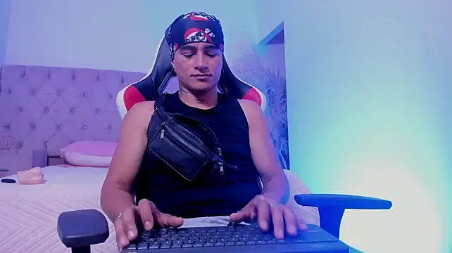 Chatroom XXX en direct de LiamDeeps
