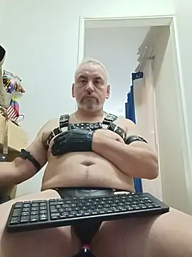 Онлайн чат XXX Andrex_Leather