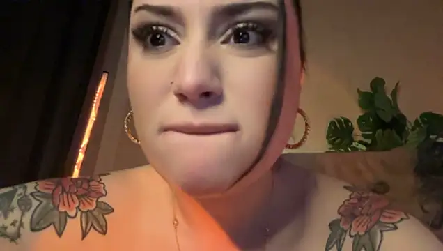 MCThroatGoat Chat XXX in diretta