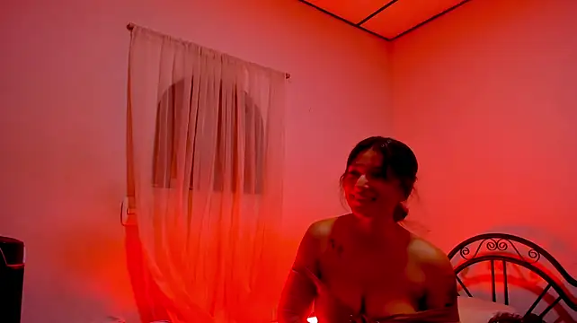 Chat +18 de CandyJayne_ ao vivo