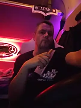adas- Chat XXX in diretta