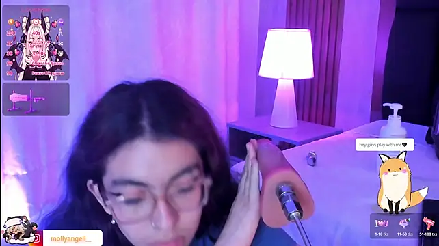 Molly_A's Live XXX Chat