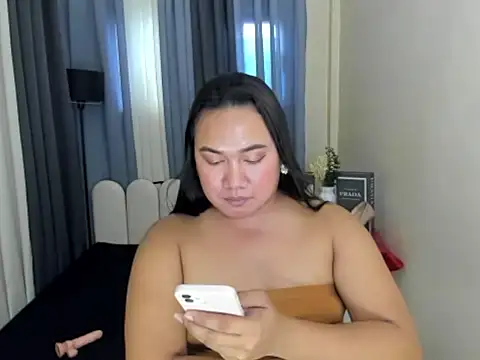Cassiefoxx 现场XXX聊天