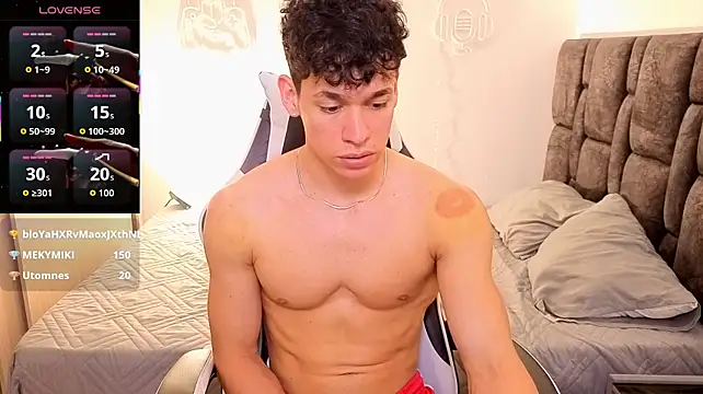 Luke_Muscle Live XXX Chat
