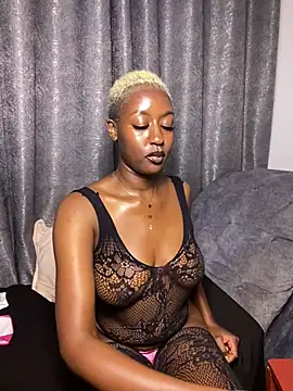 ZolaAmaya's Live XXX Chat