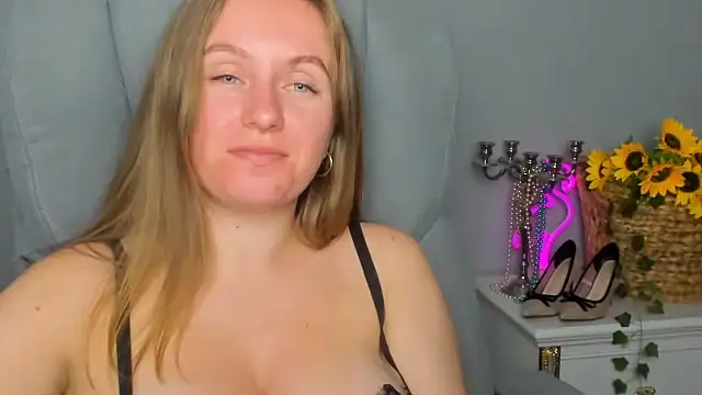 دردشة Marisha_Cute الجنسية المباشرة