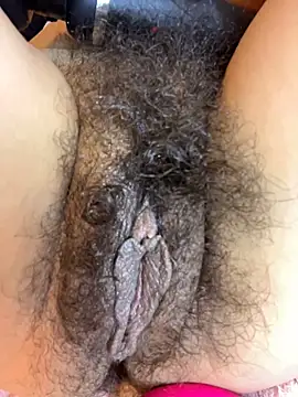 isabella_hairy élő XXX-chatje