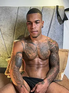 Živý XXX chat blackboy-strong