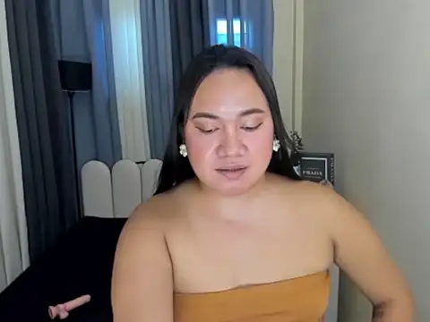 Cassiefoxx 现场XXX聊天