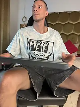 Živý XXX chat J_king__