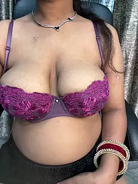 Real_Roma Adlı Modelin Canlı XXX Sohbeti