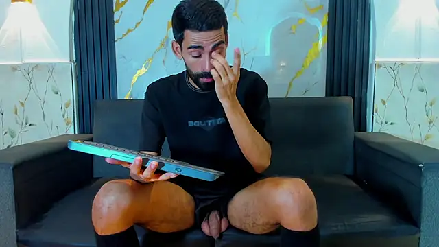 Andres_Bless' Live XXX Chat