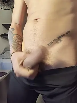 AlphaMasterXxx Live XXX-Chat
