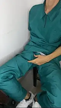 MonoHotXXX Chat XXX in diretta