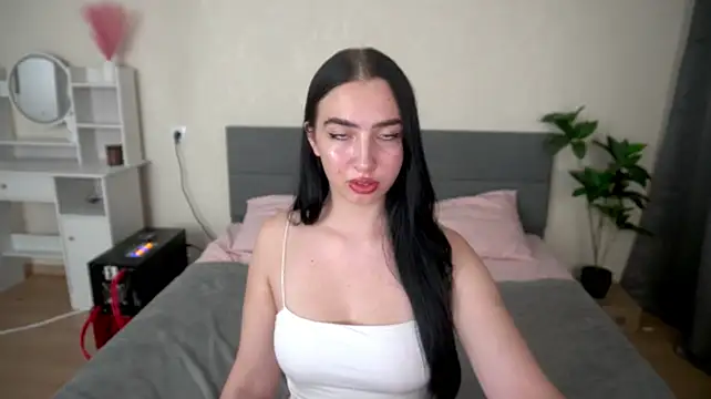 Živý XXX chat WildKittenX_